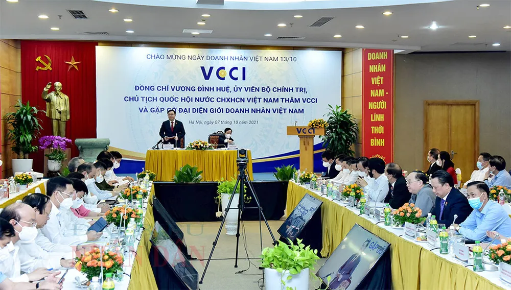 Đại diện giới doanh nhân kiến nghị 3 vấn đề lớn tới Chủ tịch Quốc hội  ảnh 1