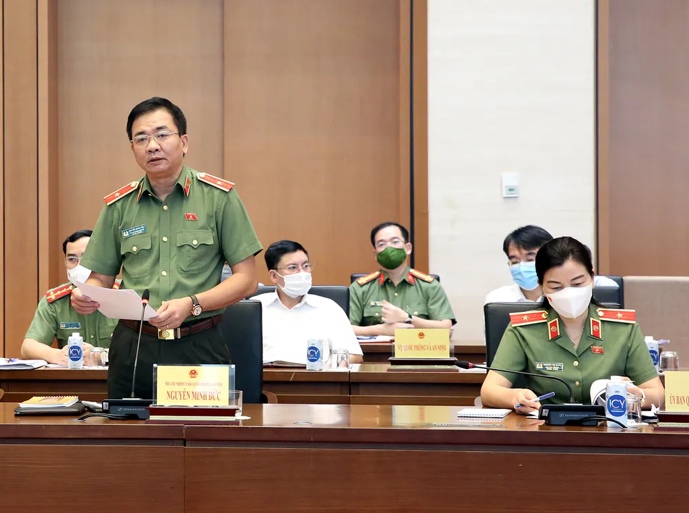 Dự thảo Luật Cảnh sát cơ động vẫn còn tình trạng “luật khung”, “luật ống”  ảnh 2