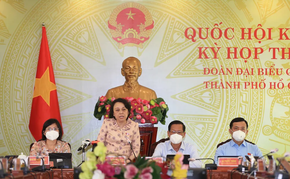 Hiệu quả phòng chống dịch chưa như mong muốn do cả chủ quan và chủ trương ảnh 1