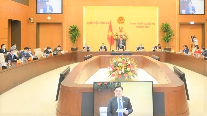 Toàn cảnh phiên họp thứ 5 của UBTVQH 
