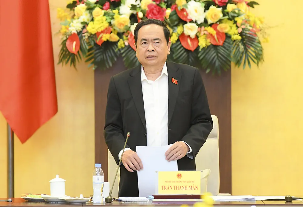 Dự kiến ngày 24-3 quyết định về việc tăng giờ làm thêm ảnh 1