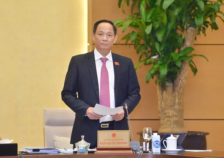 Cử tri lo lắng vì giá xăng dầu tăng, “kéo” mạnh giá cả sinh hoạt ảnh 1