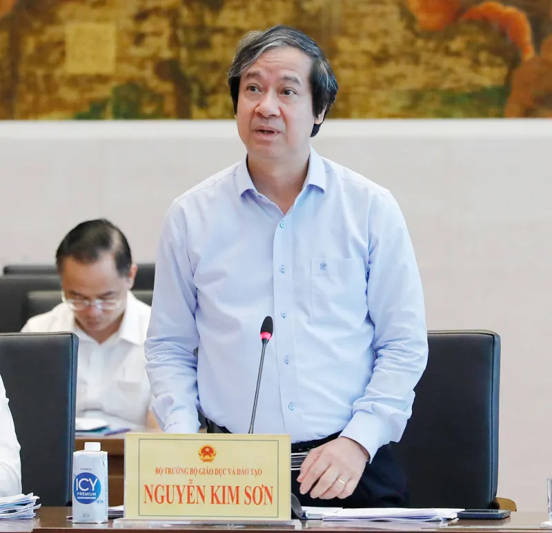 Bộ trưởng Bộ GD-ĐT: “Đa số ý kiến đồng tình phân hạng giáo viên" ảnh 2