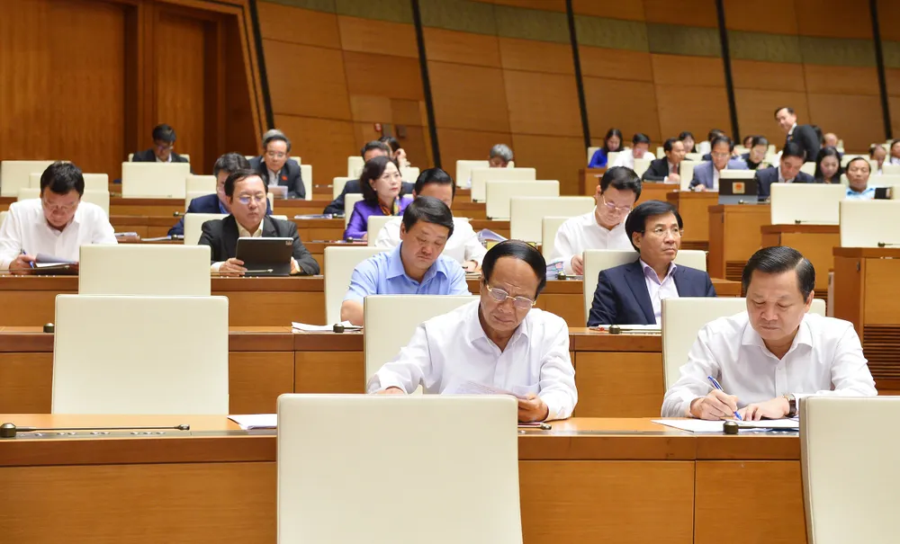 “Thà đứng trước hội đồng kỷ luật còn hơn đứng trước hội đồng xét xử”  ​ ảnh 1