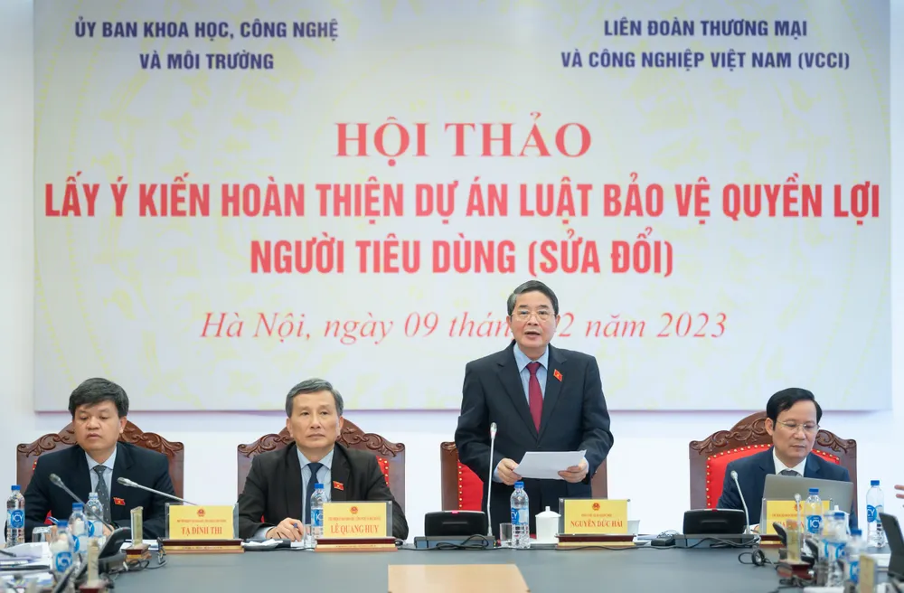 Phó Chủ tịch Quốc hội Nguyễn Đức Hải phát biểu tại hội thảo
