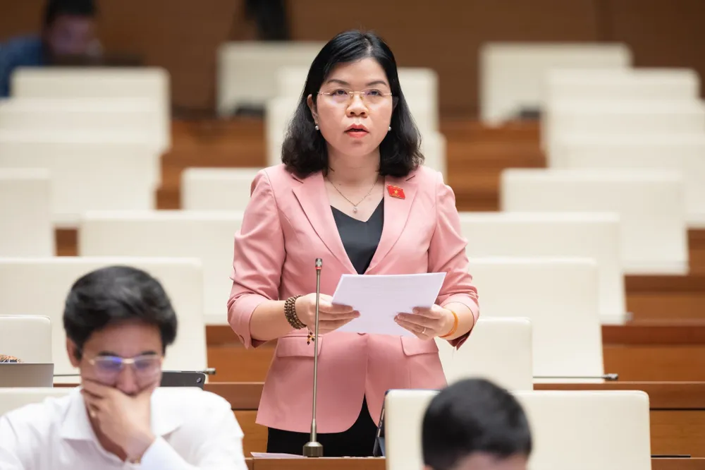 ĐB Nguyễn Thị Ngọc Xuân (Bình Dương) ĐB Nguyễn Thị Ngọc Xuân (Bình Dương)