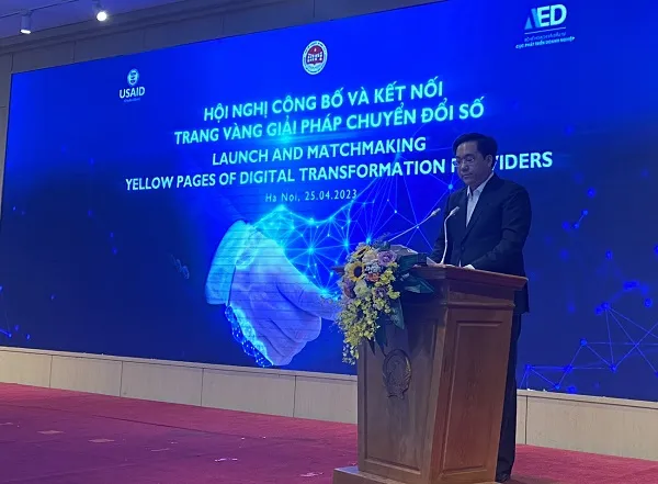 Thứ trưởng Bộ KH-ĐT Trần Duy Đông phát biểu tại hội nghị