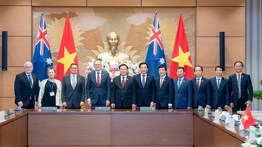Chủ tịch Quốc hội Vương Đình Huệ,Thủ tướng Australia Anthony Albanese cùng các đại biểu tại cuộc hội kiến Chủ tịch Quốc hội Vương Đình Huệ,Thủ tướng Australia Anthony Albanese cùng các đại biểu tại cuộc hội kiến