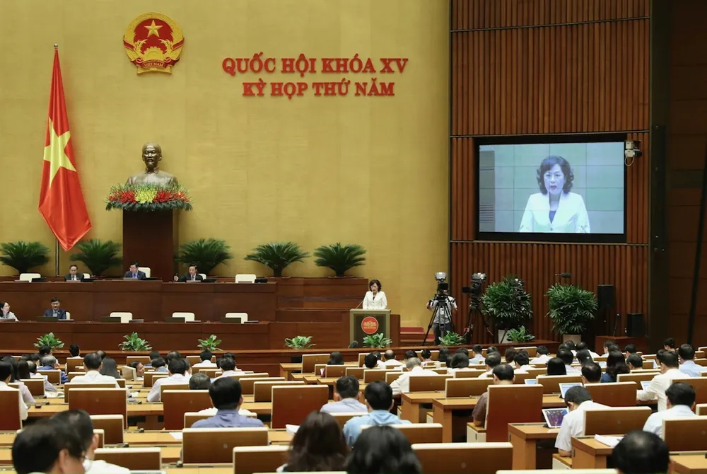 Quang cảnh hội trường Diên Hồng sáng 5-6