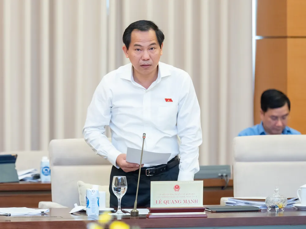 Chủ nhiệm Ủy ban Tài chính - Ngân sách Lê Quang Mạnh