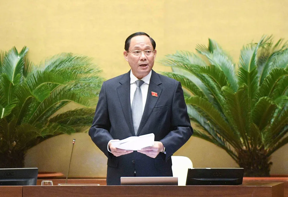 Phó Chủ tịch Quốc hội Trần Quang Phương điều hành nội dung thảo luận 