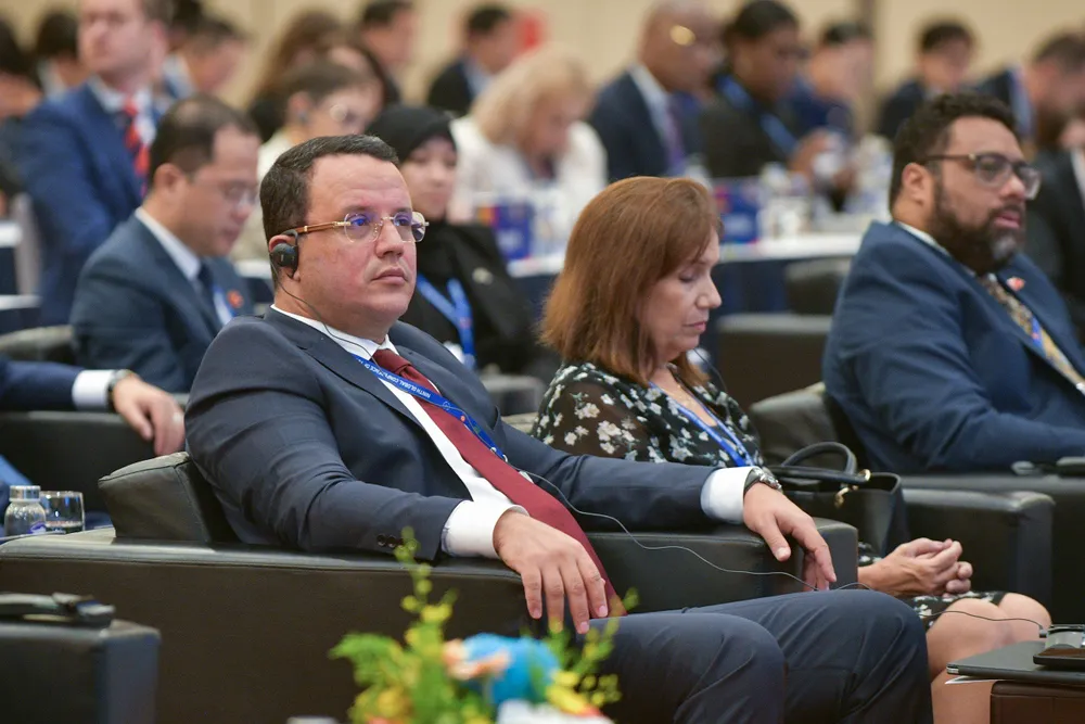 Các đại biểu dự hội nghị