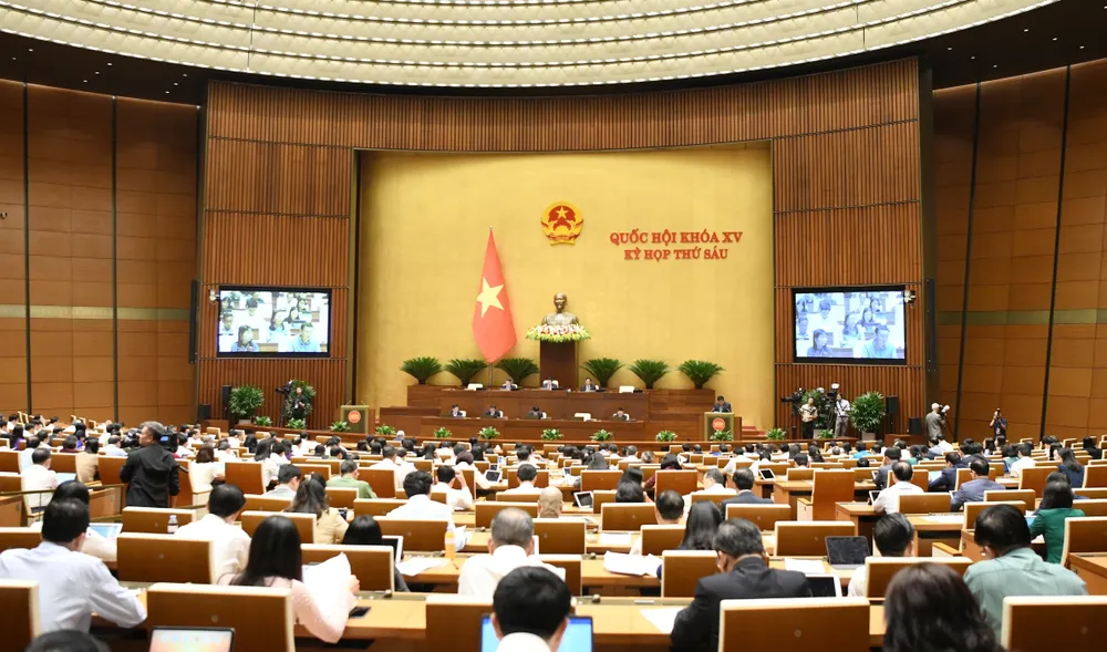 Quang cảnh phiên họp Quốc hội chiều 23-10. Ảnh: QUANG PHÚC Quang cảnh phiên họp Quốc hội chiều 23-10. Ảnh: QUANG PHÚC