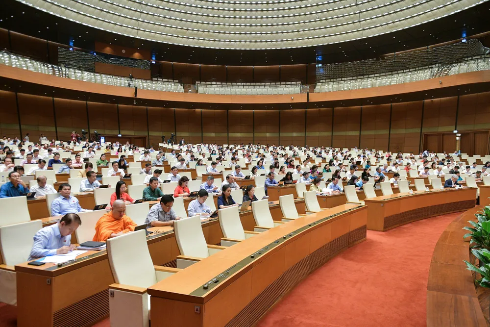 Quang cảnh phiên họp toàn thể. Ảnh: QUANG PHÚC