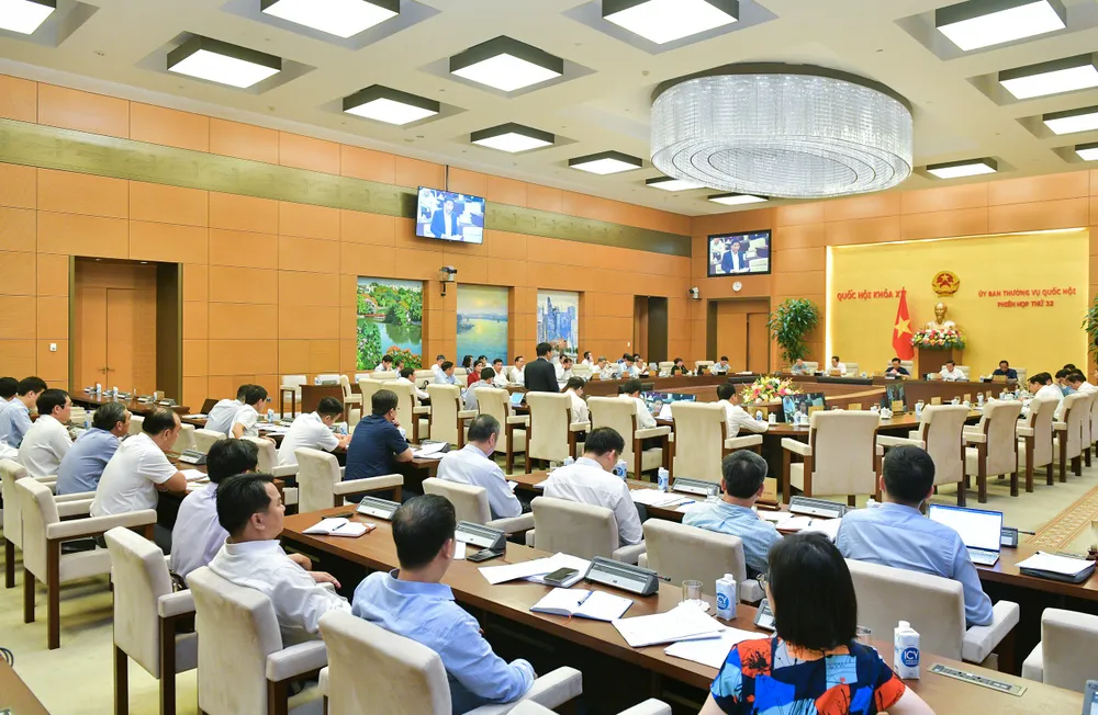 HỘI TRƯỜNG.jpeg