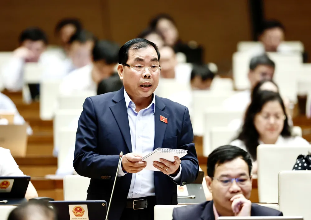 NGUYỄN QUANG HUÂN.jpeg