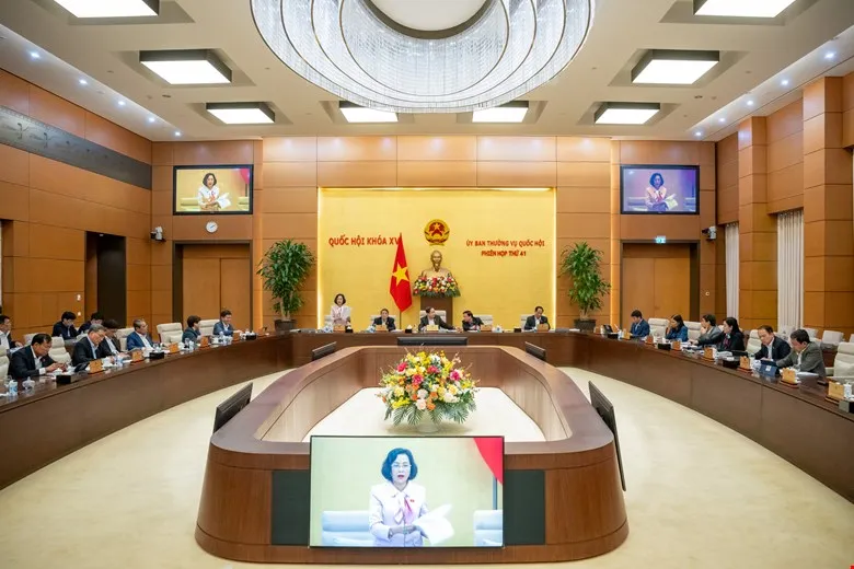 thanh điều hành chiều 6.jpeg