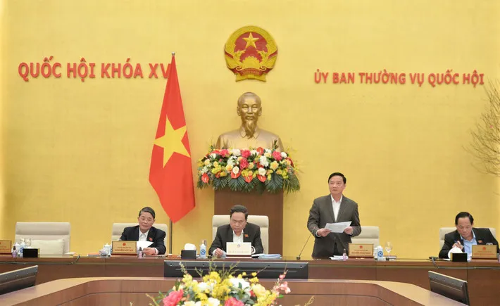 ĐỊNH ĐIỀU HÀNH.jpg