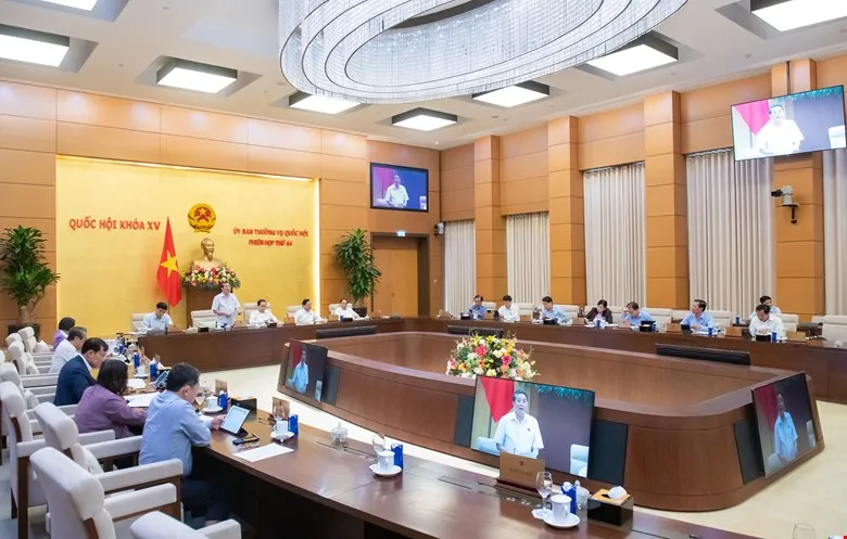 Quang cảnh một phiên họp của UBTVQH. Ảnh minh họa