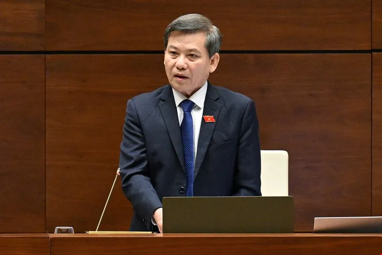 Chánh án TAND tối cao Lê Minh Trí phát biểu trước Quốc hội về tổ chức hệ thống TAND chiều 26-5. Ảnh minh họa