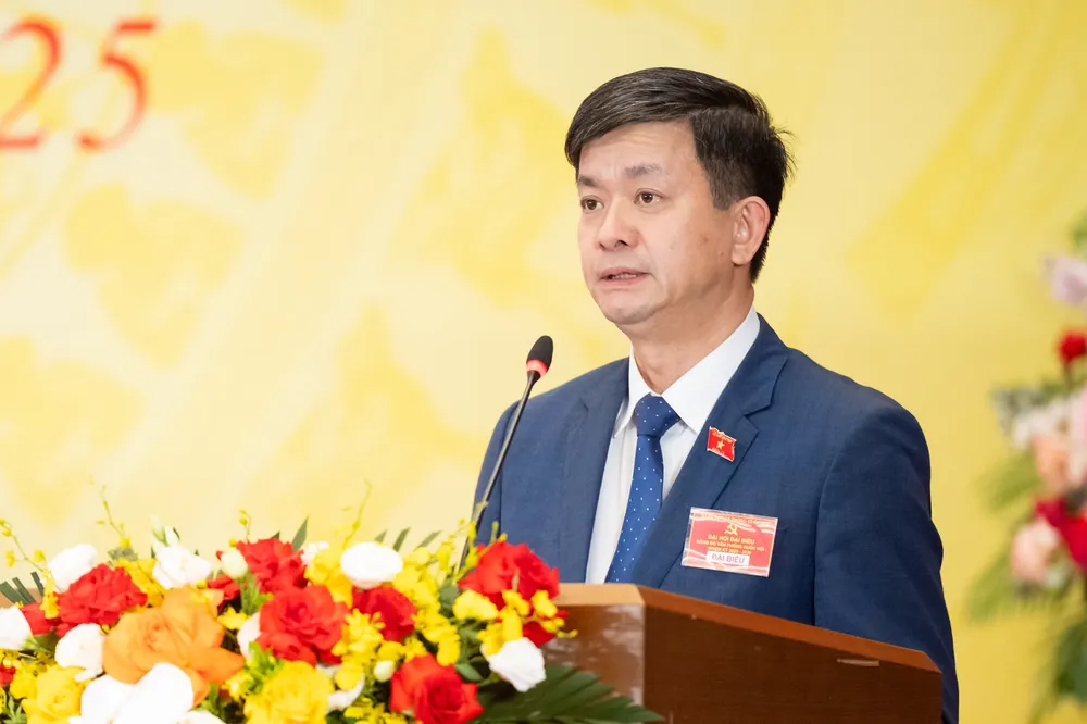 Tổng thư ký Quốc hội, Chủ nhiệm Văn phòng Quốc hội Lê Quang Tùng phát biểu bế mạc đại hội. Ảnh: VIẾT CHUNG