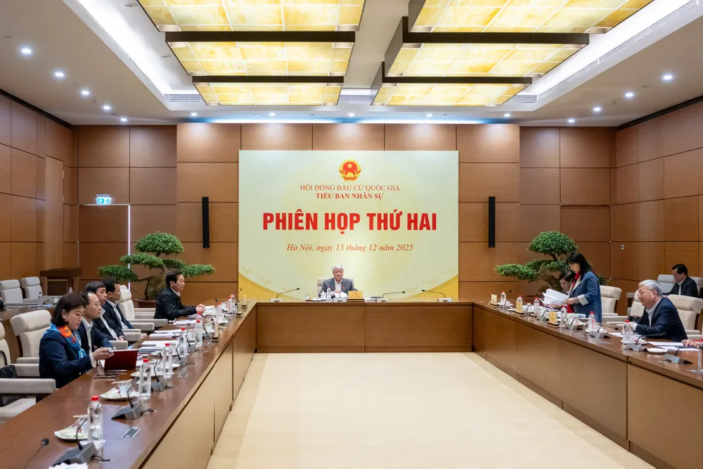 QC phiên họp .jpg