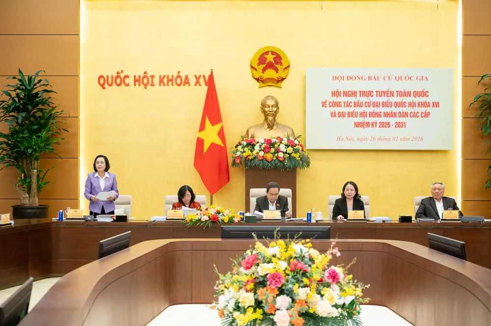 thanh khai mạc 26.jpg