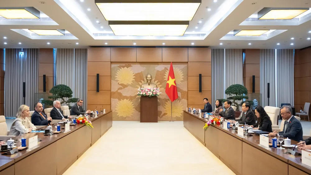 Quang cảnh Lạp 4.jpg