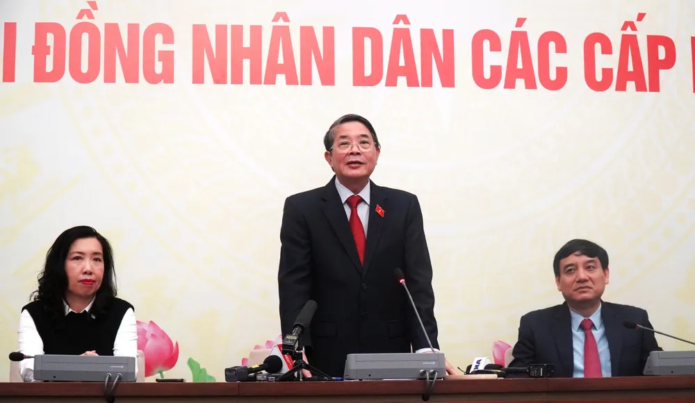 Phó Chủ tịch Quốc hội Nguyễn Đức Hải, Trưởng Tiểu ban Thông tin tuyên truyền của Hội đồng bầu cử Quốc gia phát biểu tại Trung tâm Báo chí, Nhà Quốc hội 