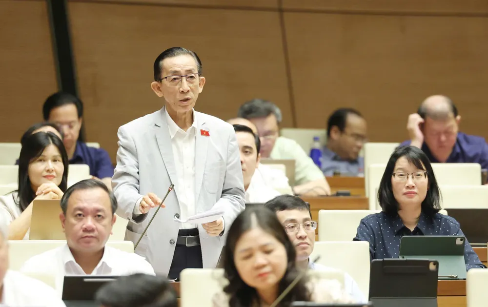 12 trần hoàng ngân.jpg