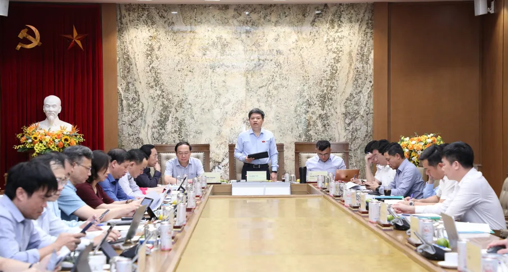 7 toàn cảnh.jpg