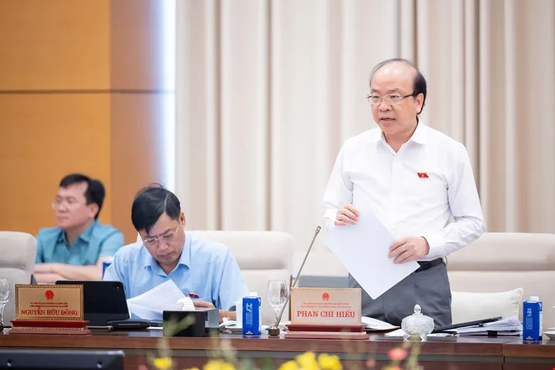 11 - HIẾU .jpg