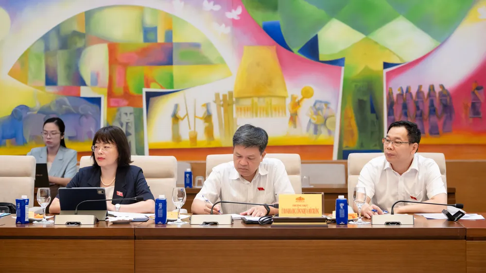 25 DỰ - 1 .jpg
