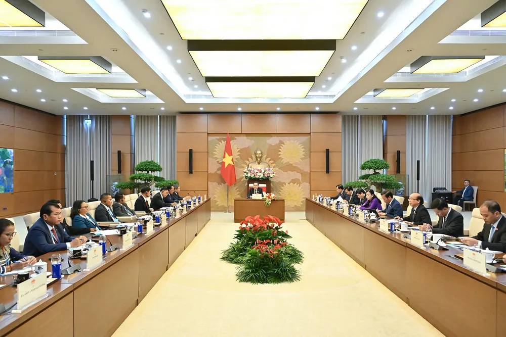 9 - các thnahf phố.jpeg