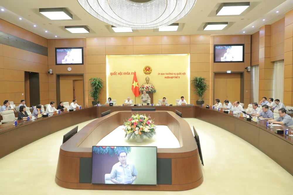 Các phiên họp của Ủy ban Thường vụ Quốc hội diễn ra tại phòng họp Tân Trào, Nhà Quốc hội. Ảnh minh họa