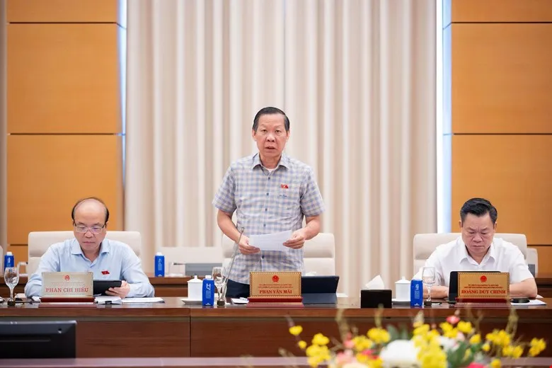 9 - phan văn mãi.jpg