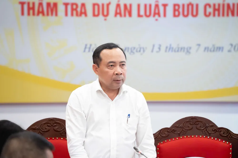 13 - vũ hải quân .jpg