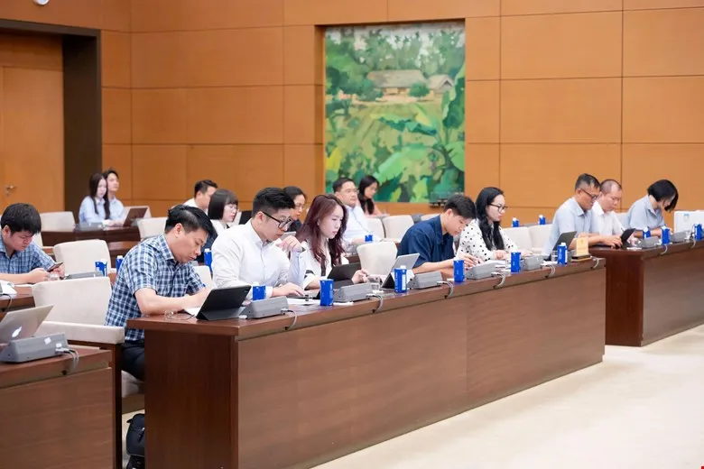 dự.jpg