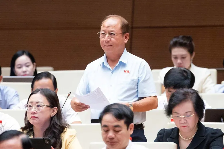 13 Sùng A LỀnh.jpg