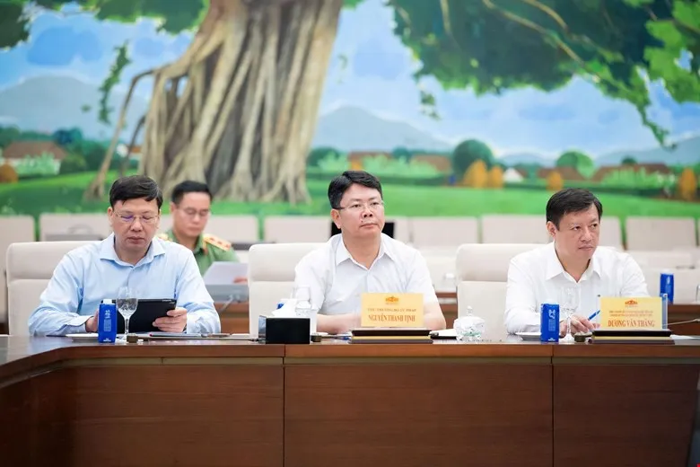 17 dự 1.jpg