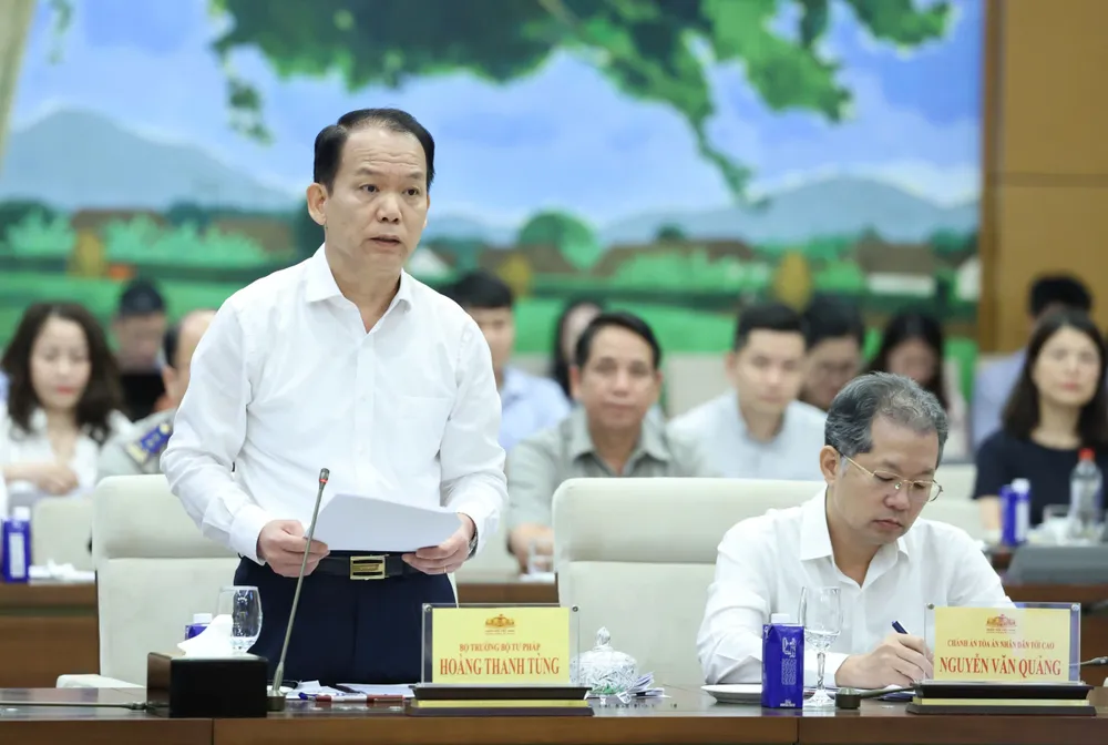 17 Hoàng Thanh Tùng.jpg