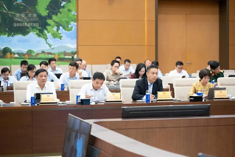 DỰ 3.jpg