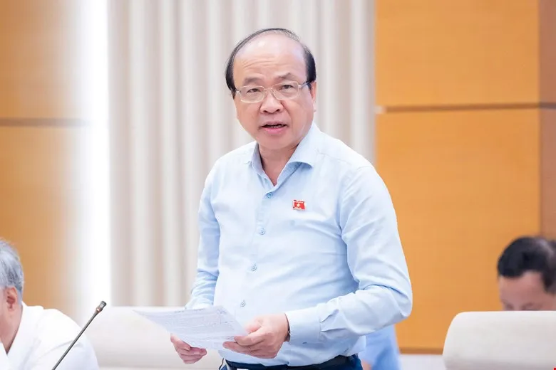 hiếu .jpg