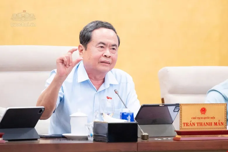 Chủ tịch Quốc hội Trần Thanh Mẫn cho ý kiến về dự thảo Luật Tài nguyên, môi trường biển và hải đảo (sửa đổi). Ảnh: CỔNG THÔNG TIN ĐIỆN TỬ QUỐC HỘI