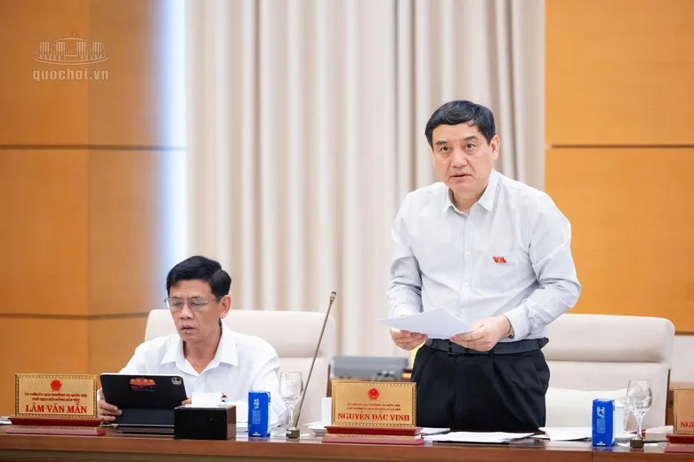 VINH chiều 24.jpg