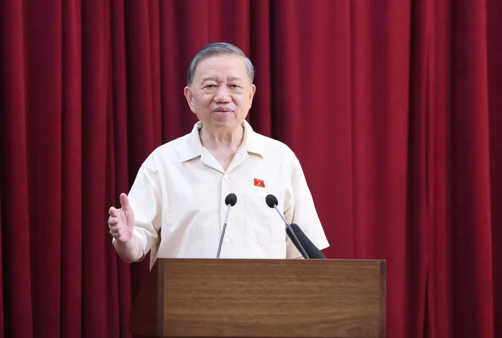 Tổng Bí thư, Chủ tịch nước Tô Lâm phát biểu tại cuộc tiếp xúc với cử tri Hà Nội chiều 27-9. Ảnh: QUANG PHÚC