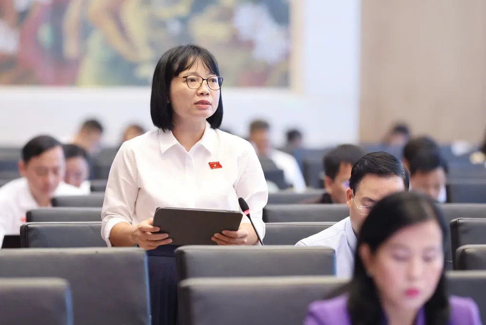 VIỆT NGA.jpg