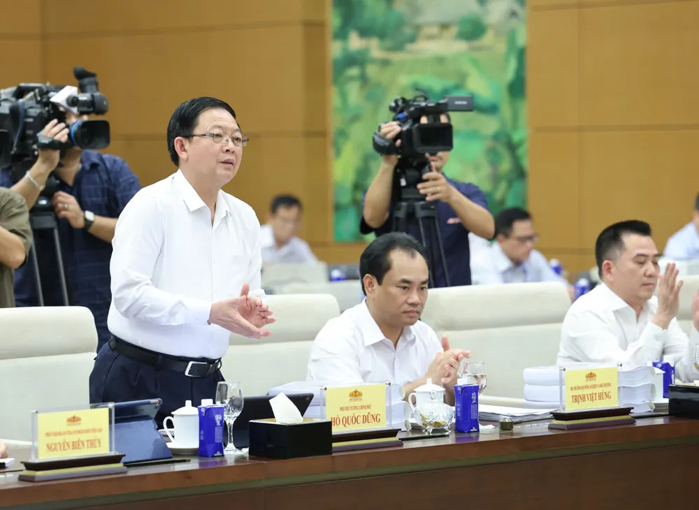 Hồ quốc dũng .jpg