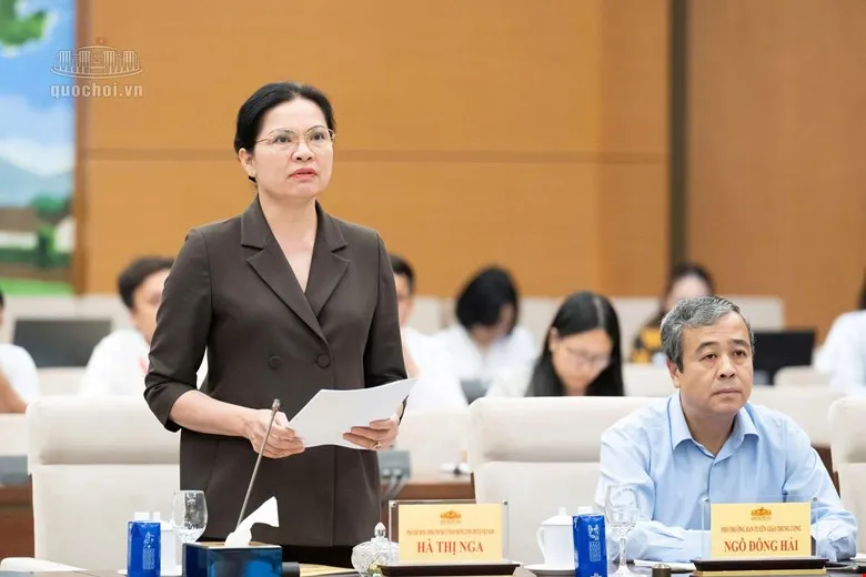 hà thị nga.jpg