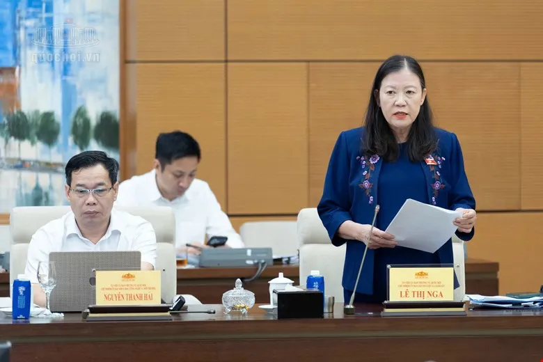 lê thị nga.jpg
